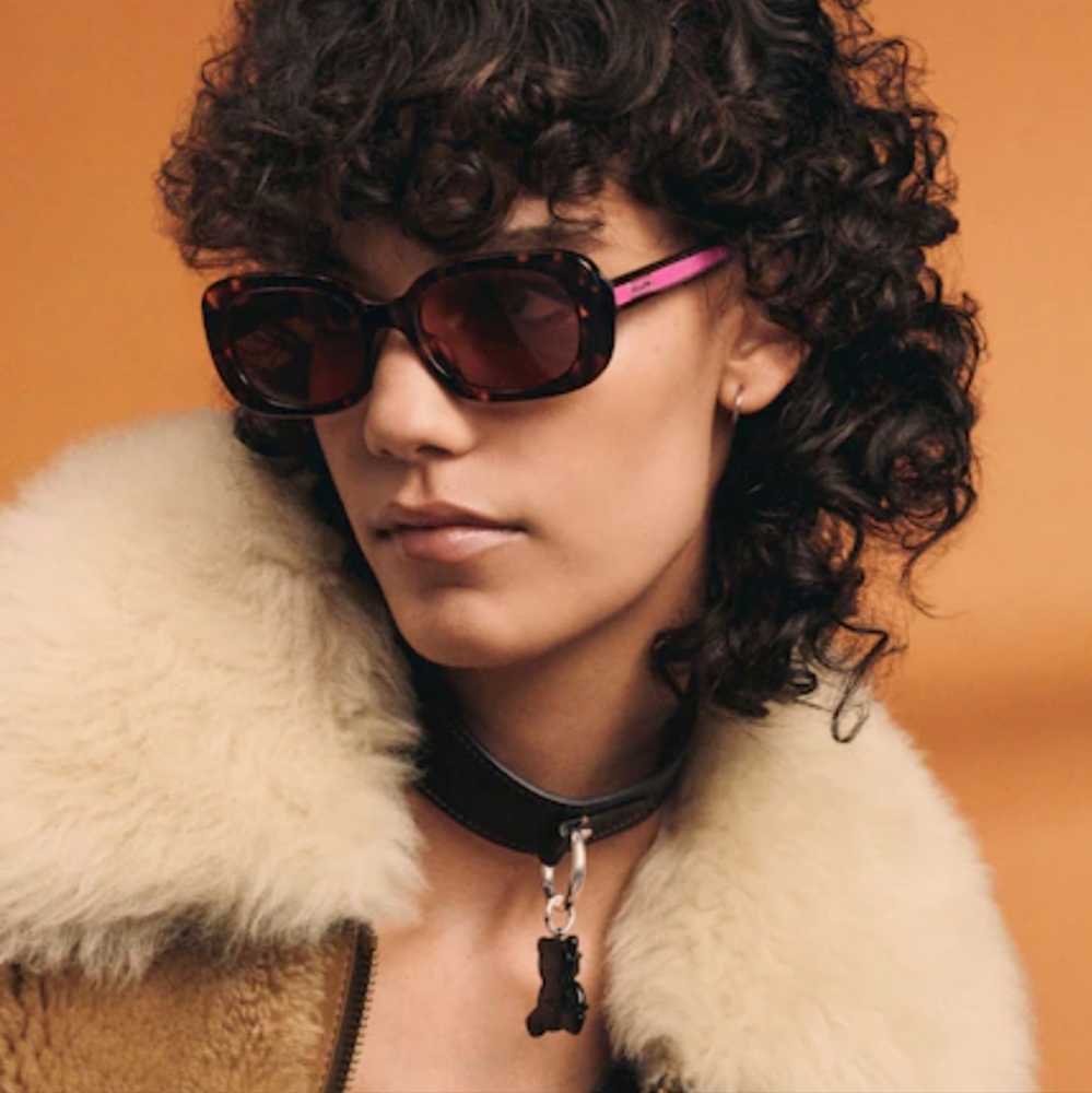 NWT Badge Rounded Square Sunglasses Coach - Picture 4 of 17